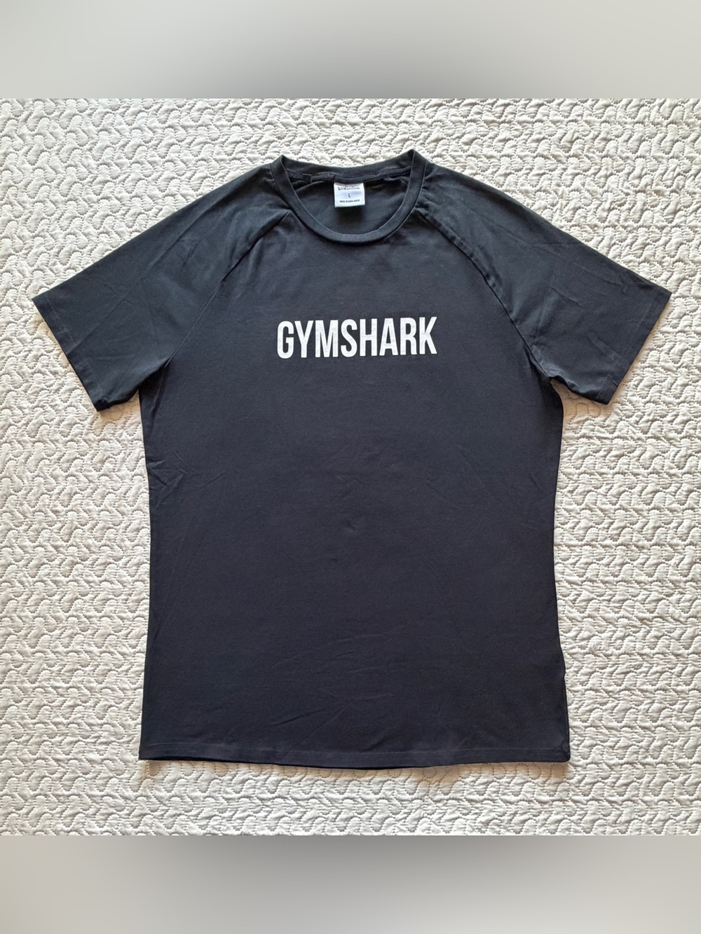 Gymshark Men’s Large Black Logo Raglan Short Sleeve Workout T-Shirt Athletic